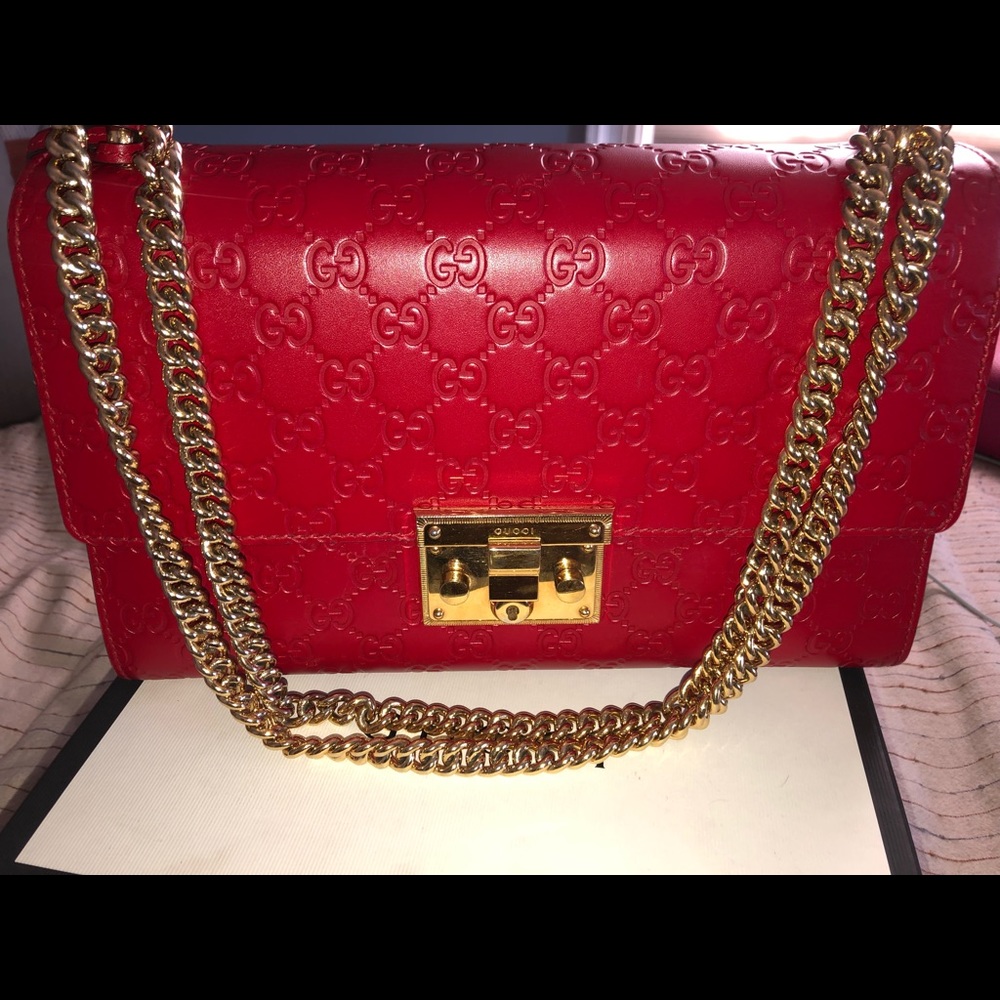 Gucci padlock medium red leather shoulder bag